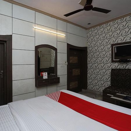 Hotel O Vanshika Agra  Εξωτερικό φωτογραφία